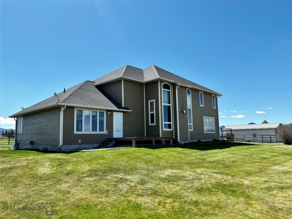 120 Rodeo Trail