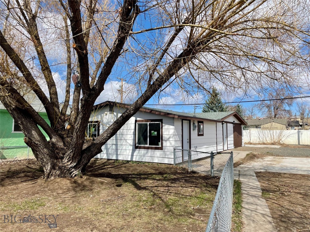 Whitehall Original Plat - Commercial Sale