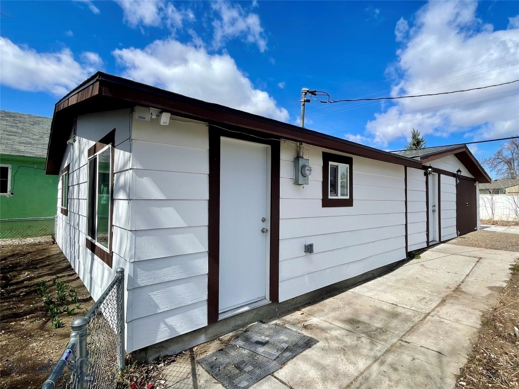 Whitehall Original Plat - Commercial Sale