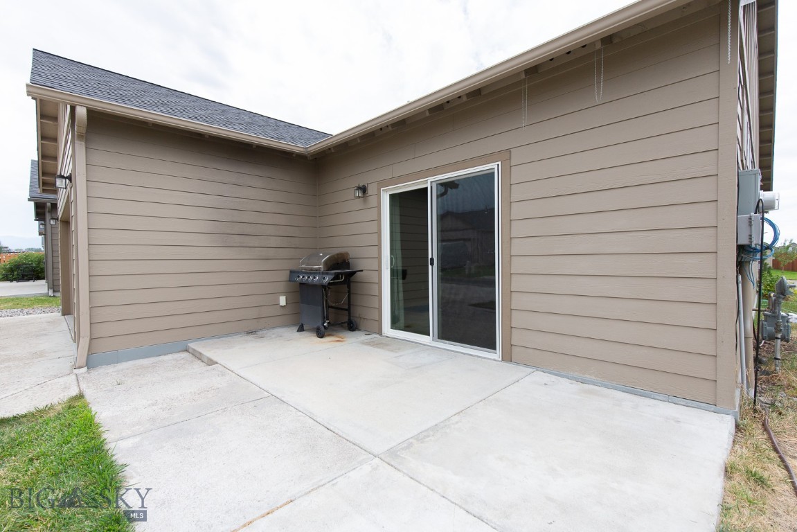 130 Pond Lily Drive