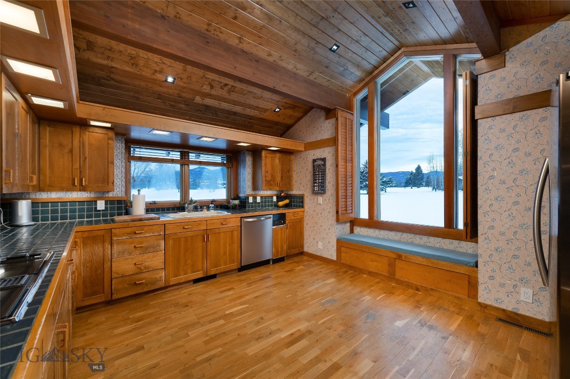 Westridge M Condo - Residential