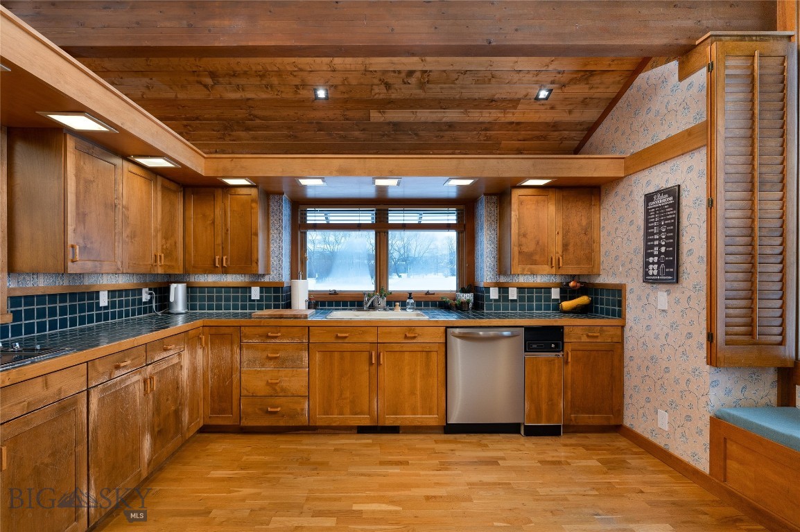 Westridge M Condo - Residential