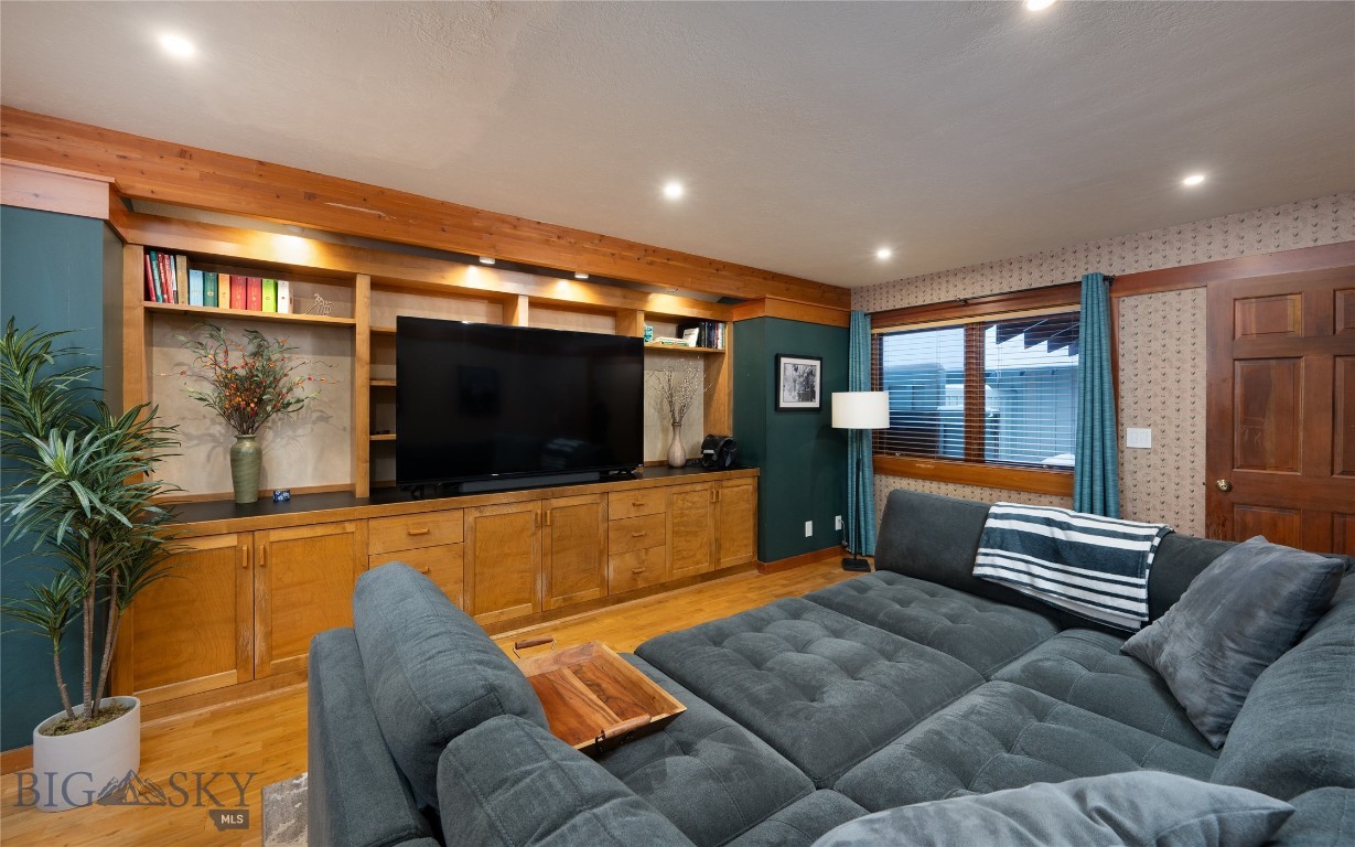 Westridge M Condo - Residential