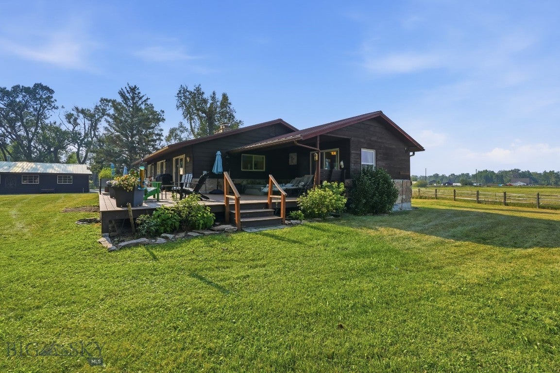 2608 Linney