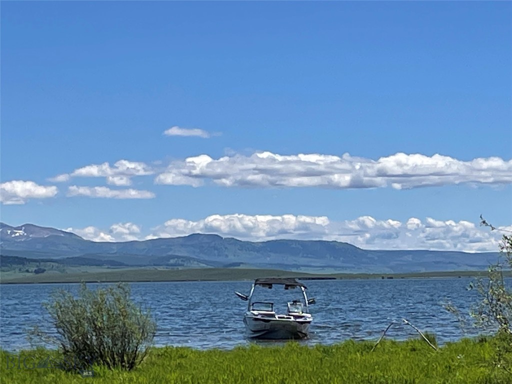Hebgen Lake Estates - Land