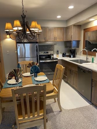 Shoshone Hotel Condos - Residential