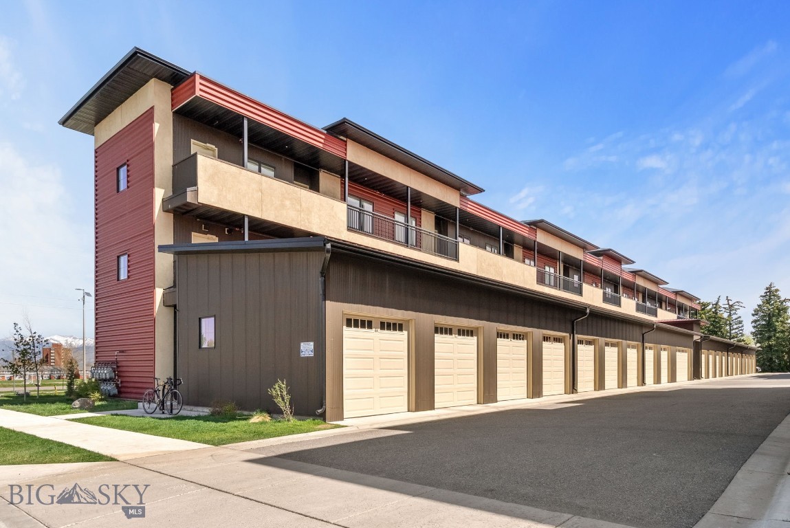 Bridgeview Condo - Residential