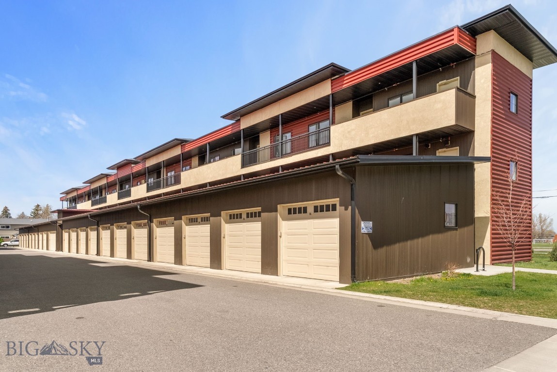 Bridgeview Condo - Residential