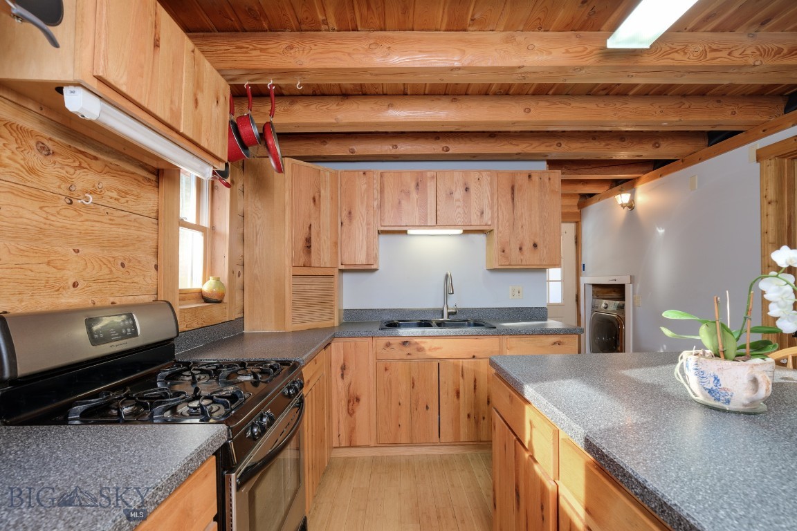 Dudley Creek - Residential