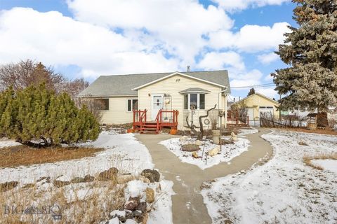 Photo of 1610 Gilman Ave, Butte, MT 59701 (MLS # 407925)