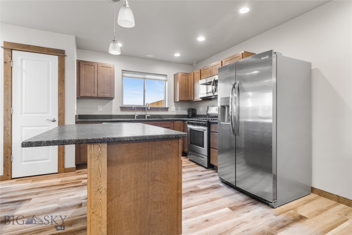 Cloverleaf Meadows - Residential