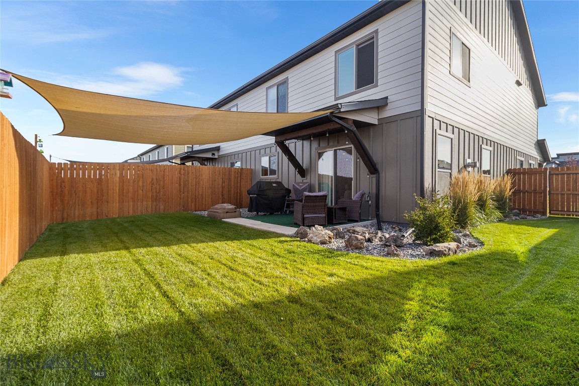 Cloverleaf Meadows - Residential