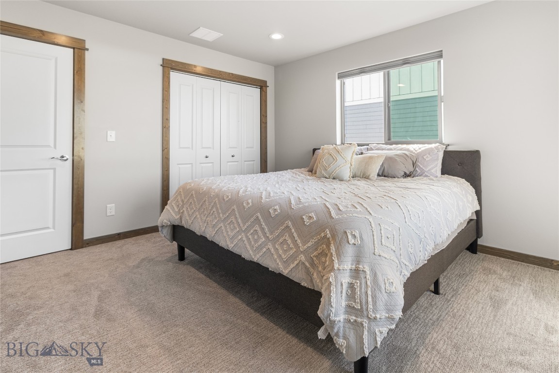 Cloverleaf Meadows - Residential