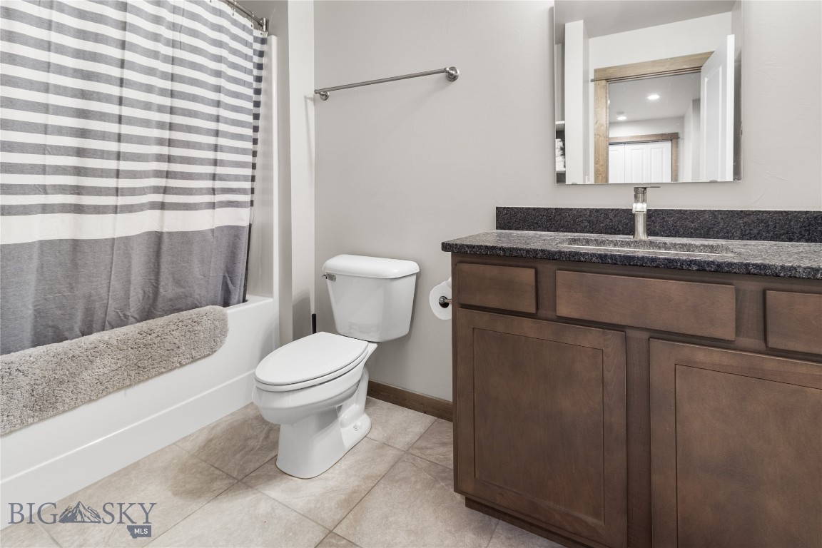 Cloverleaf Meadows - Residential