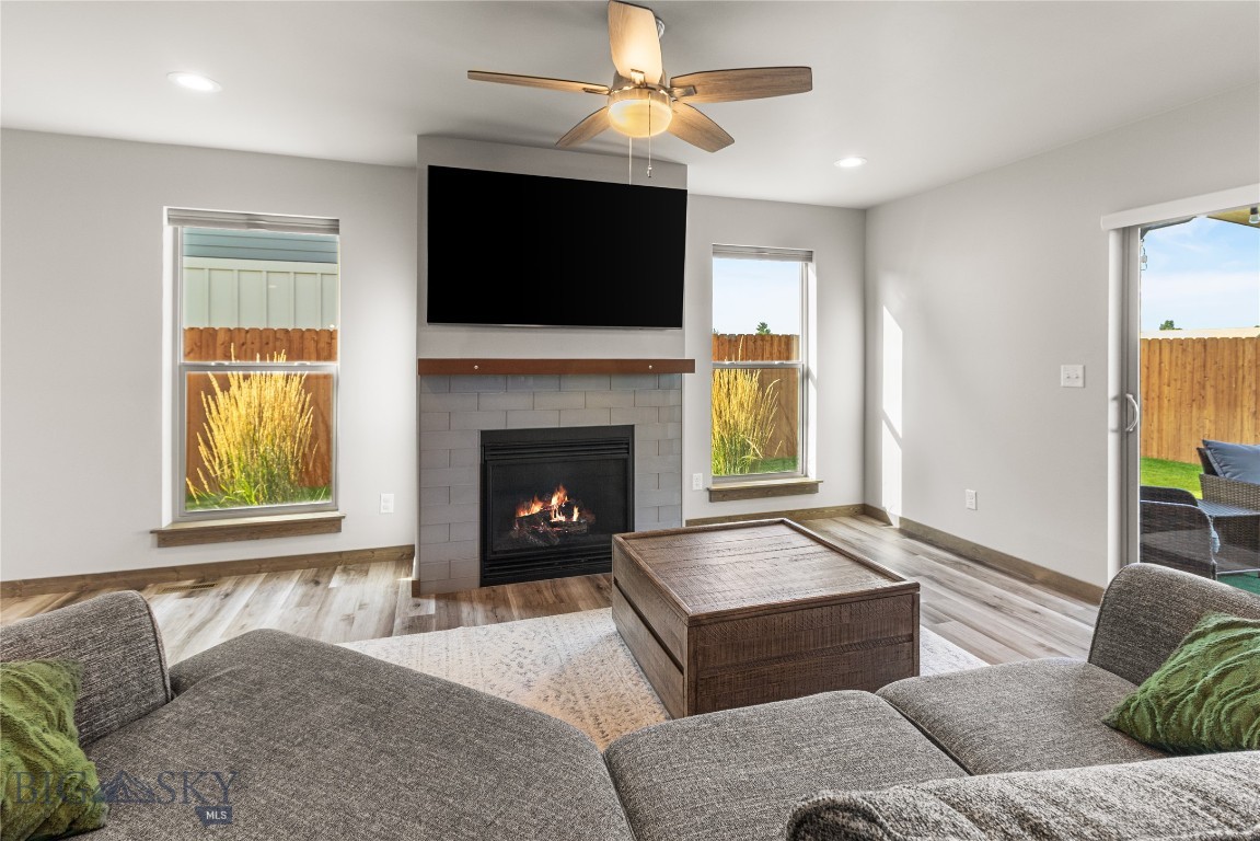 Cloverleaf Meadows - Residential