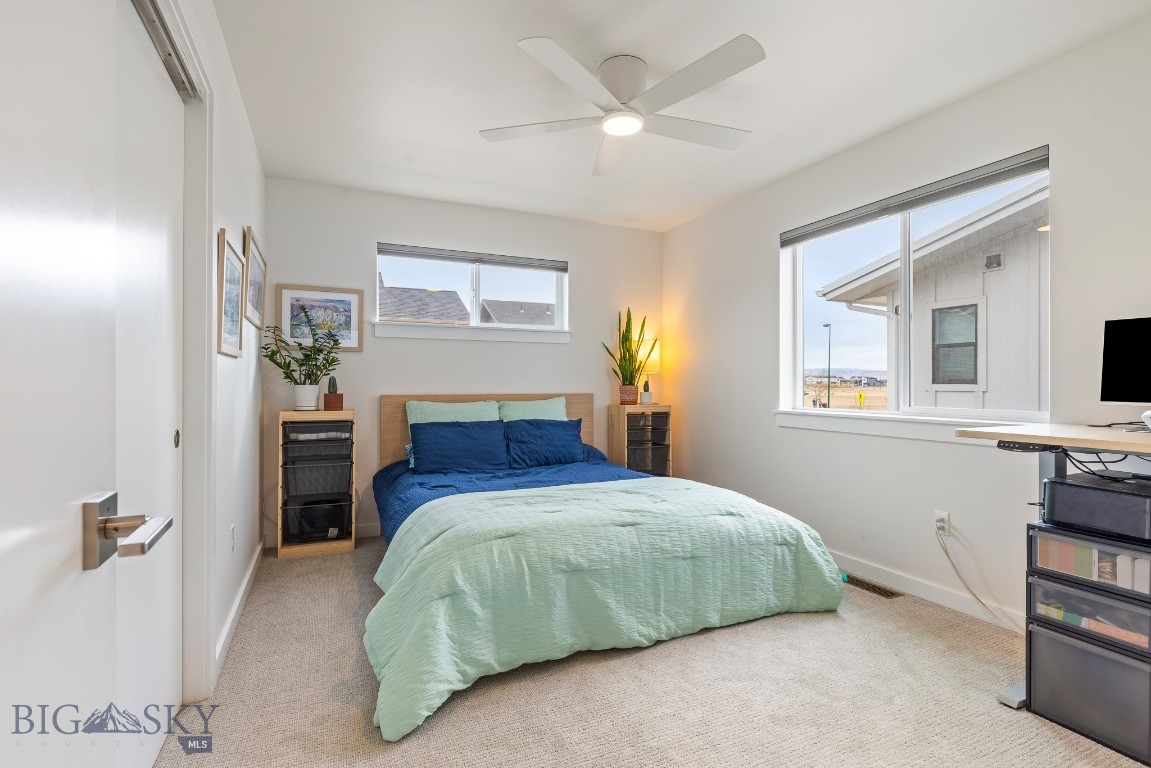 The Lakes at Valley West - Residential