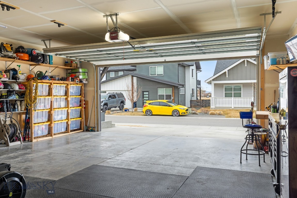 The Lakes at Valley West - Residential