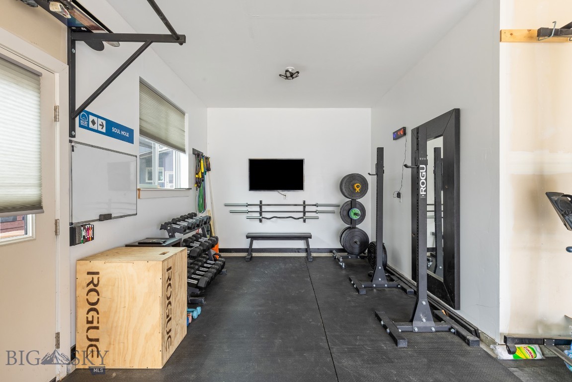 The Lakes at Valley West - Residential