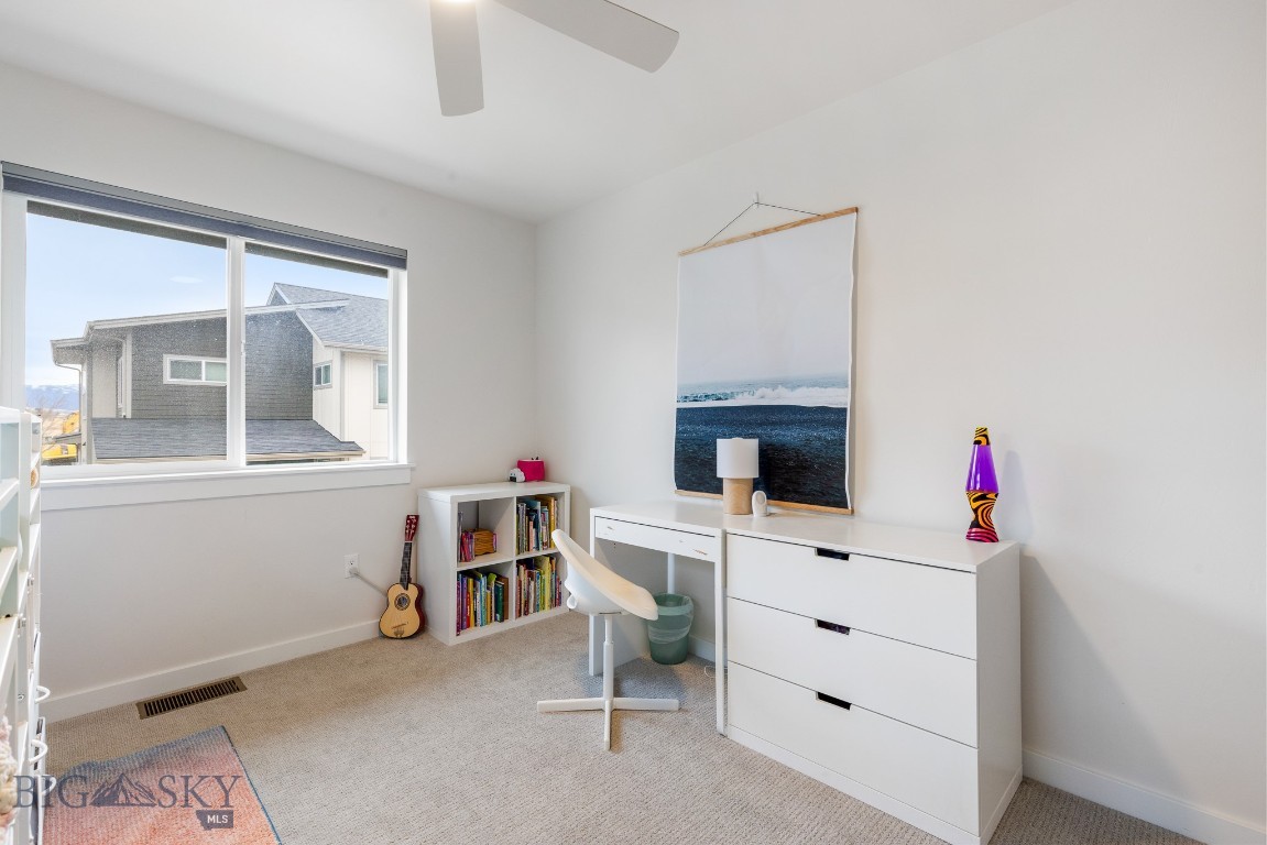 The Lakes at Valley West - Residential