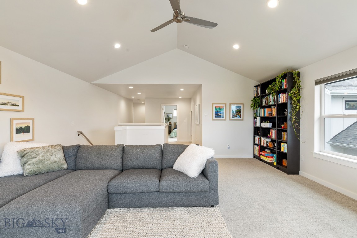 The Lakes at Valley West - Residential