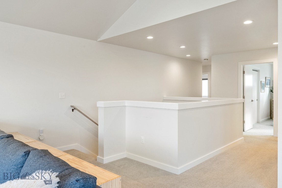 The Lakes at Valley West - Residential