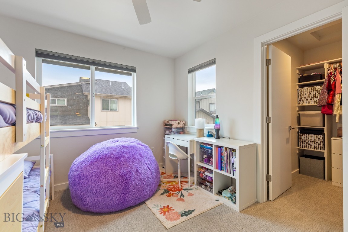 The Lakes at Valley West - Residential