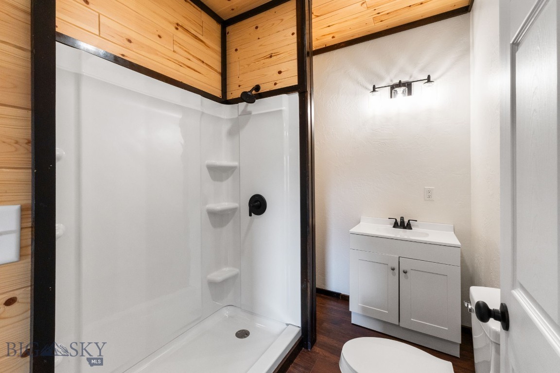 Ruby Rock - Residential