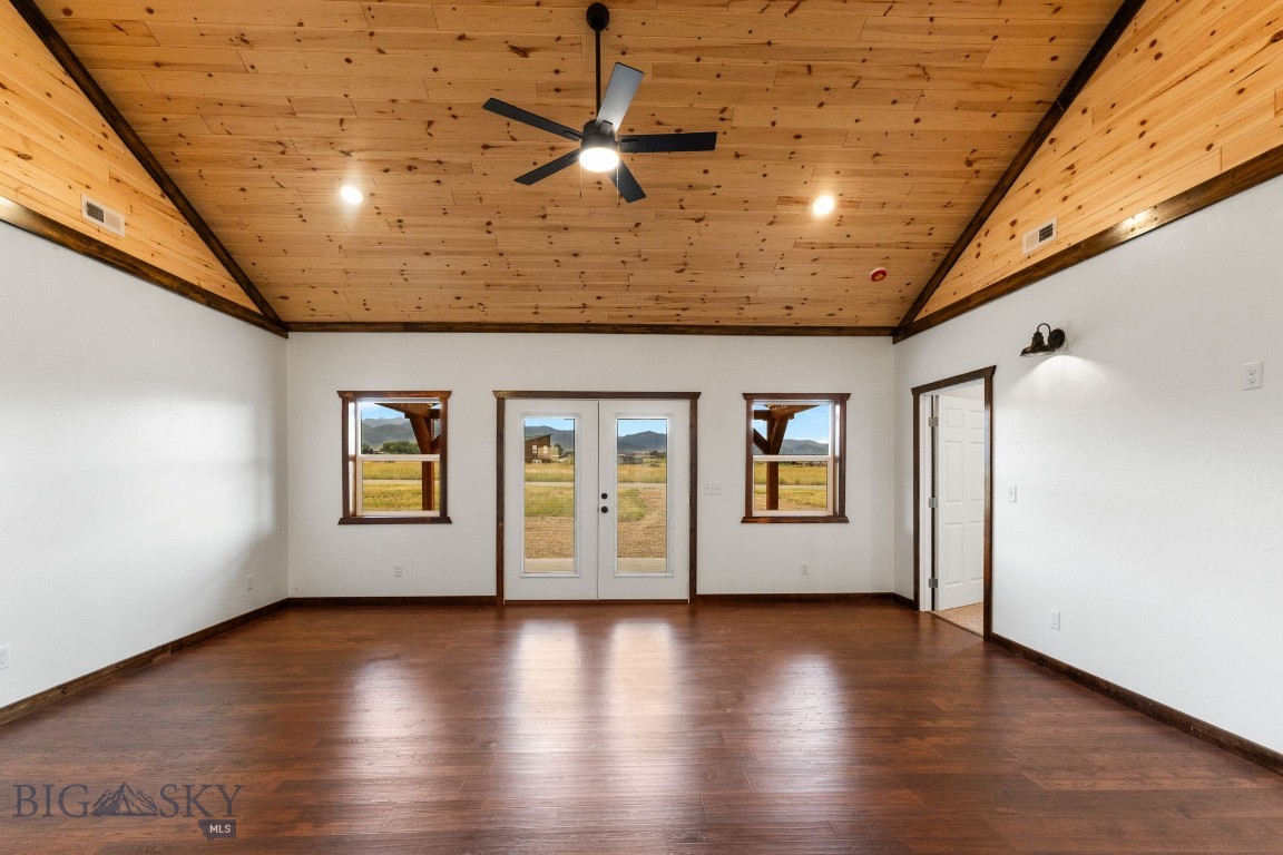 Ruby Rock - Residential