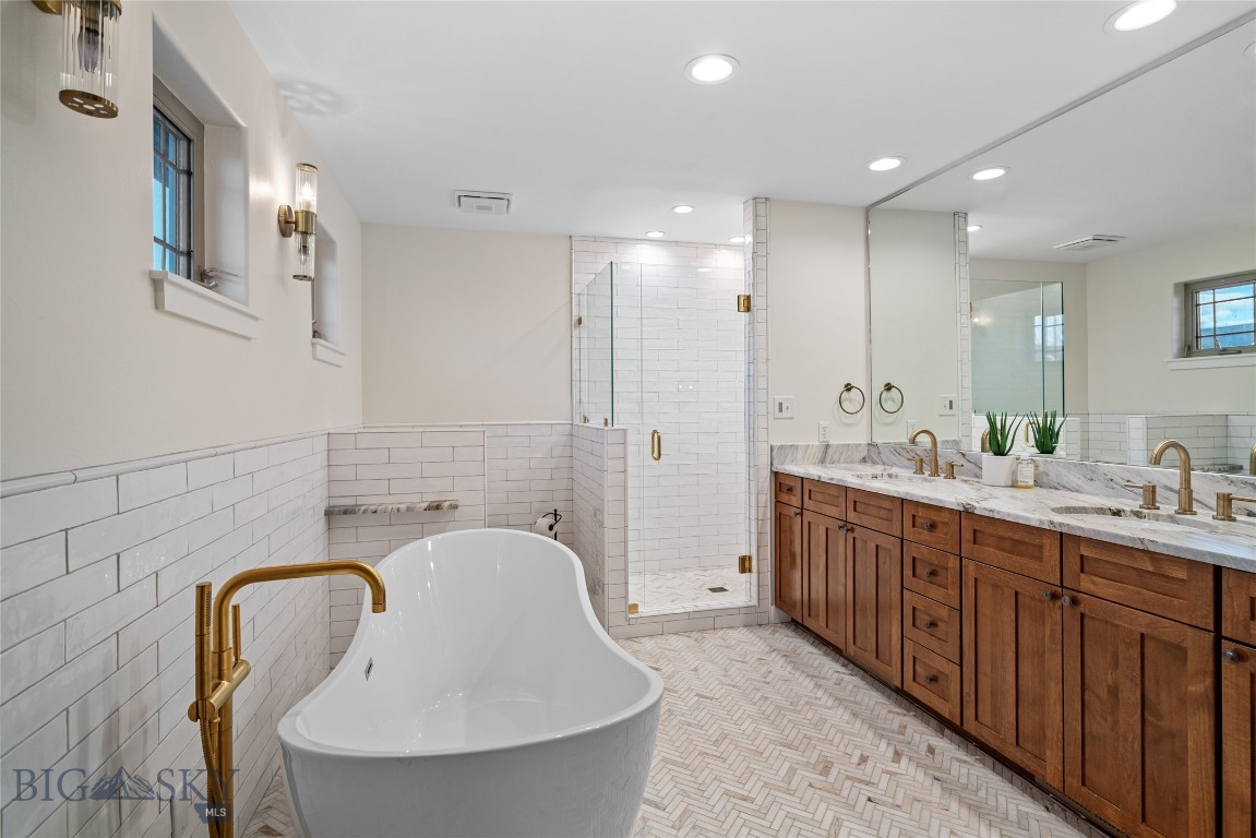 Valley West - Residential Income