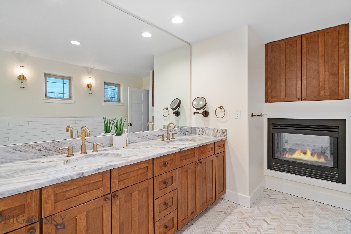 Valley West - Residential Income