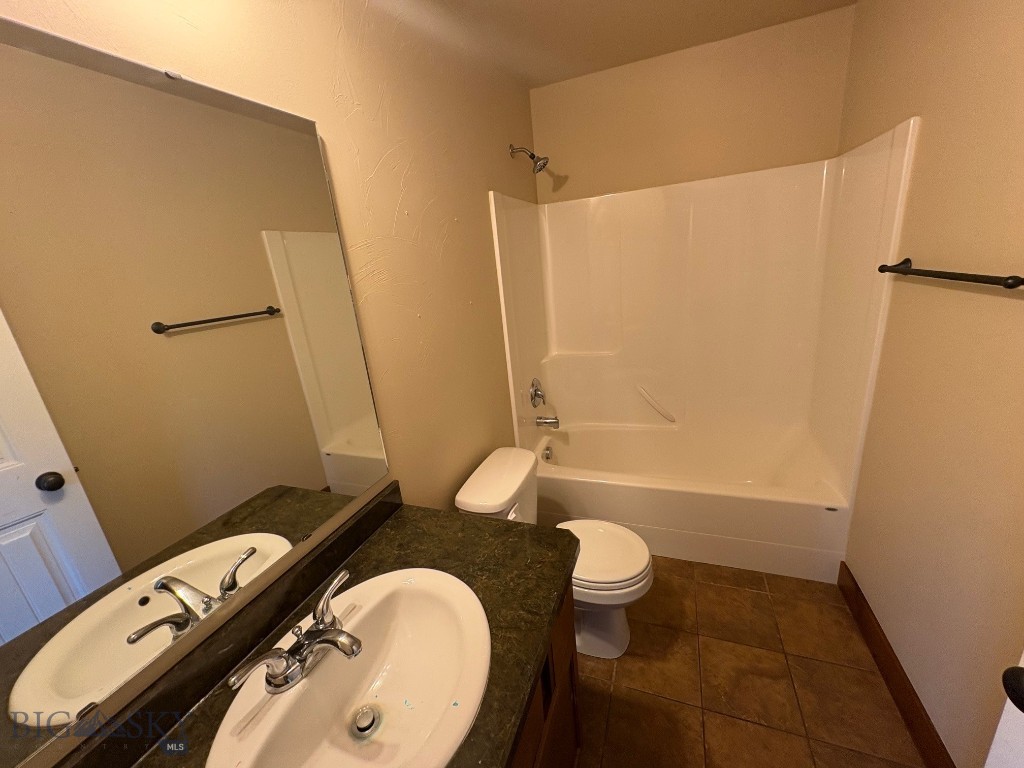 Falcon Hollow - Residential