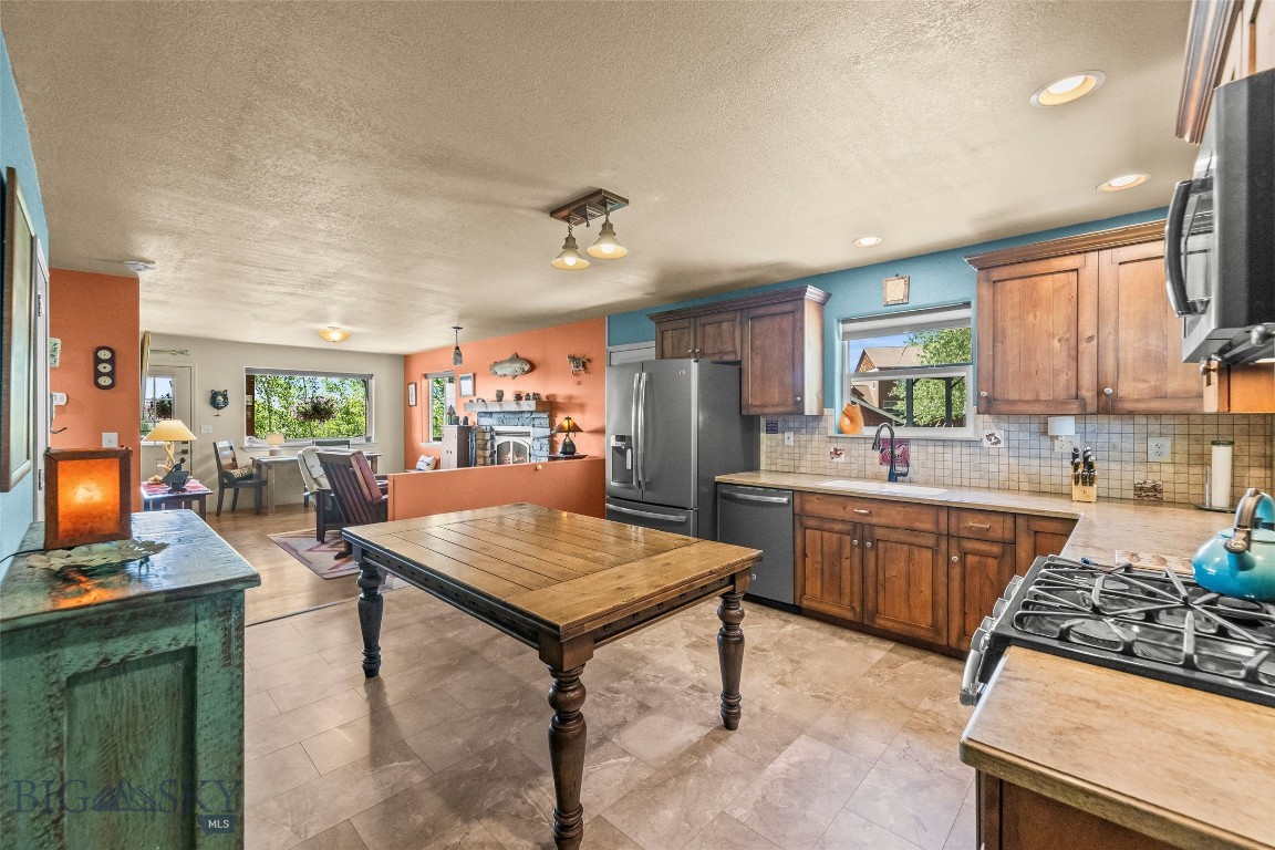 Mountain View Estates - Livingston - Residential
