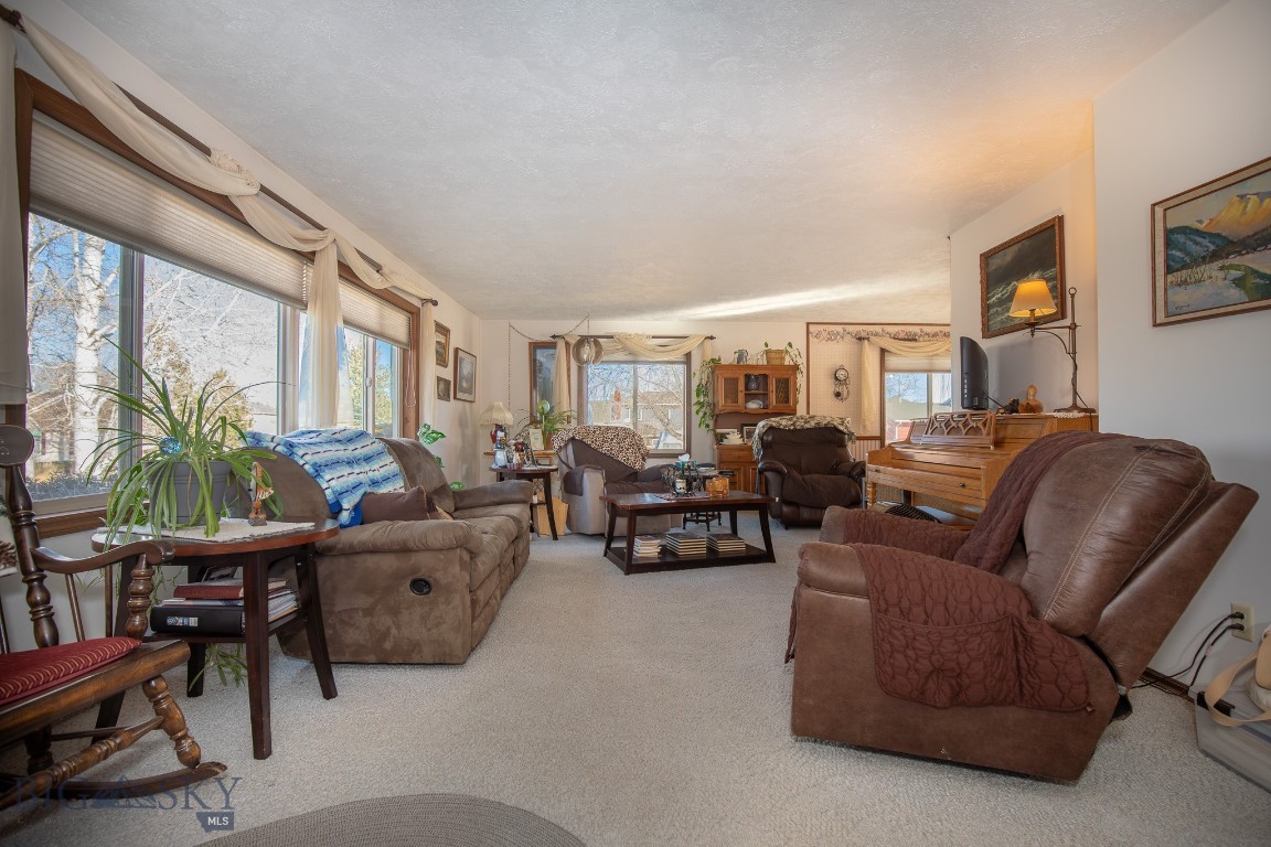 Mountain View Amended - Manhattan - Residential