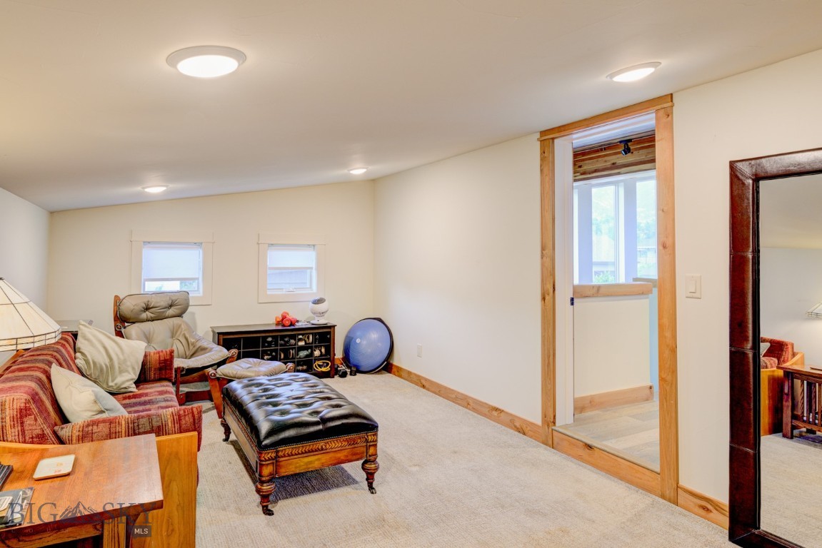 Bozeman, Montana 59715, United States, 2 Bedrooms Bedrooms, ,3 BathroomsBathrooms,Residential,Contingent,50726