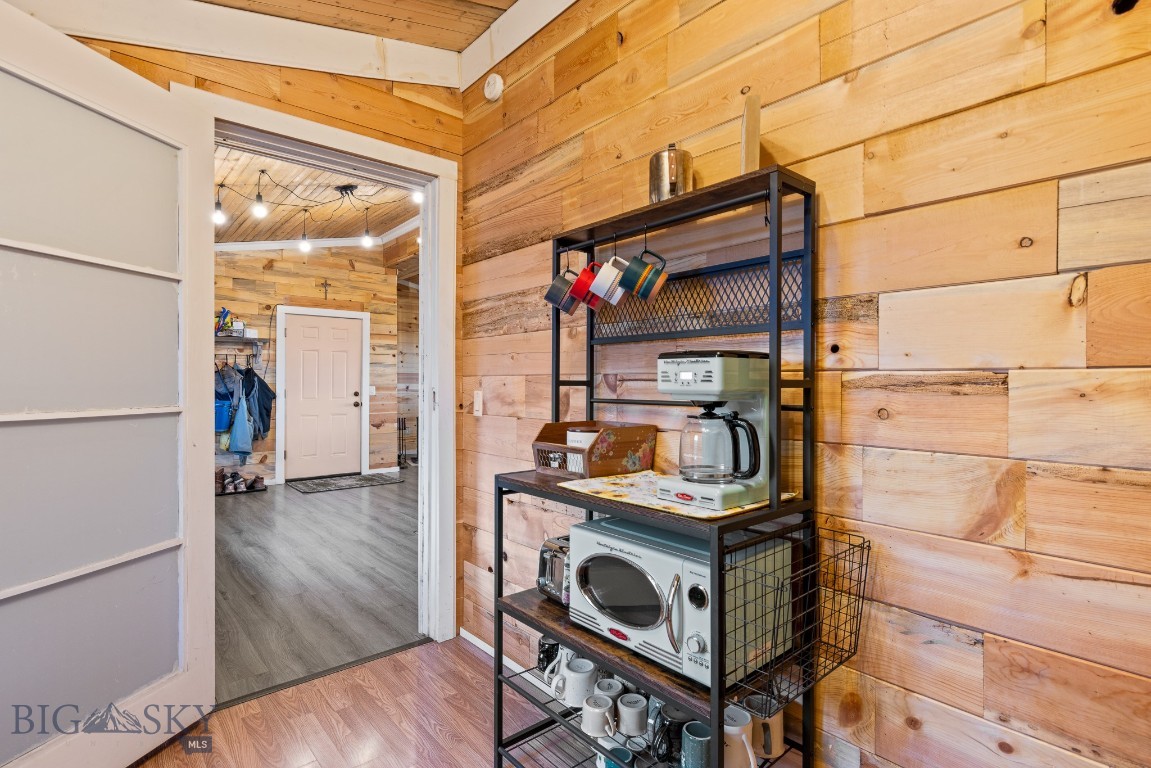 Ponderosa Pines - Residential