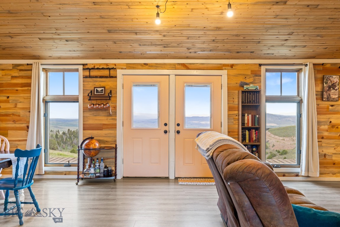 Ponderosa Pines - Residential