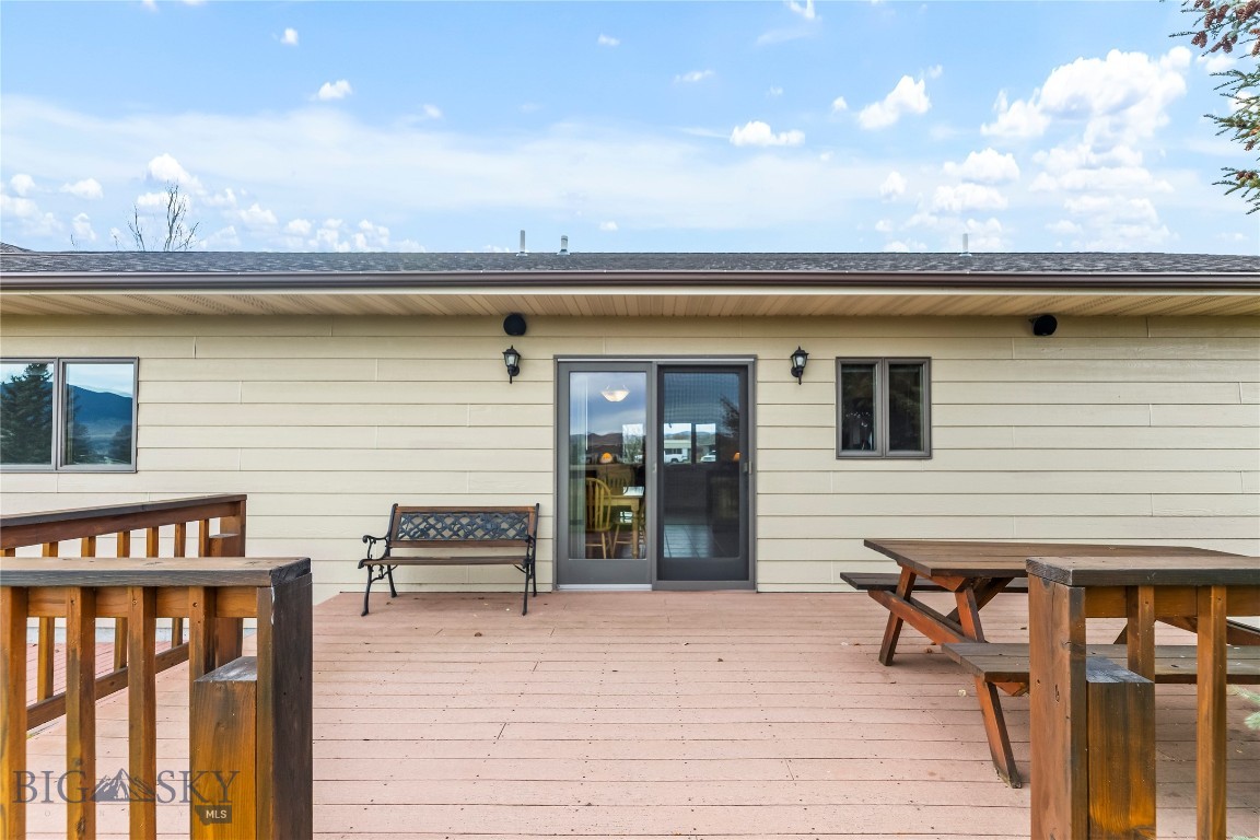 Troutdale - Residential