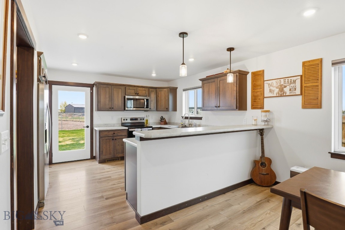 Cloverleaf Meadows - Residential