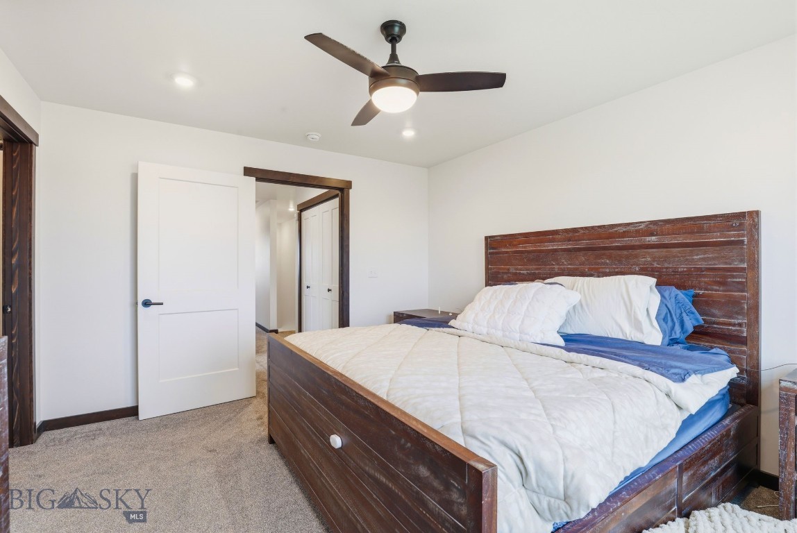 Cloverleaf Meadows - Residential