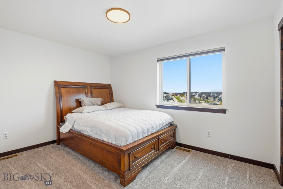 Cloverleaf Meadows - Residential