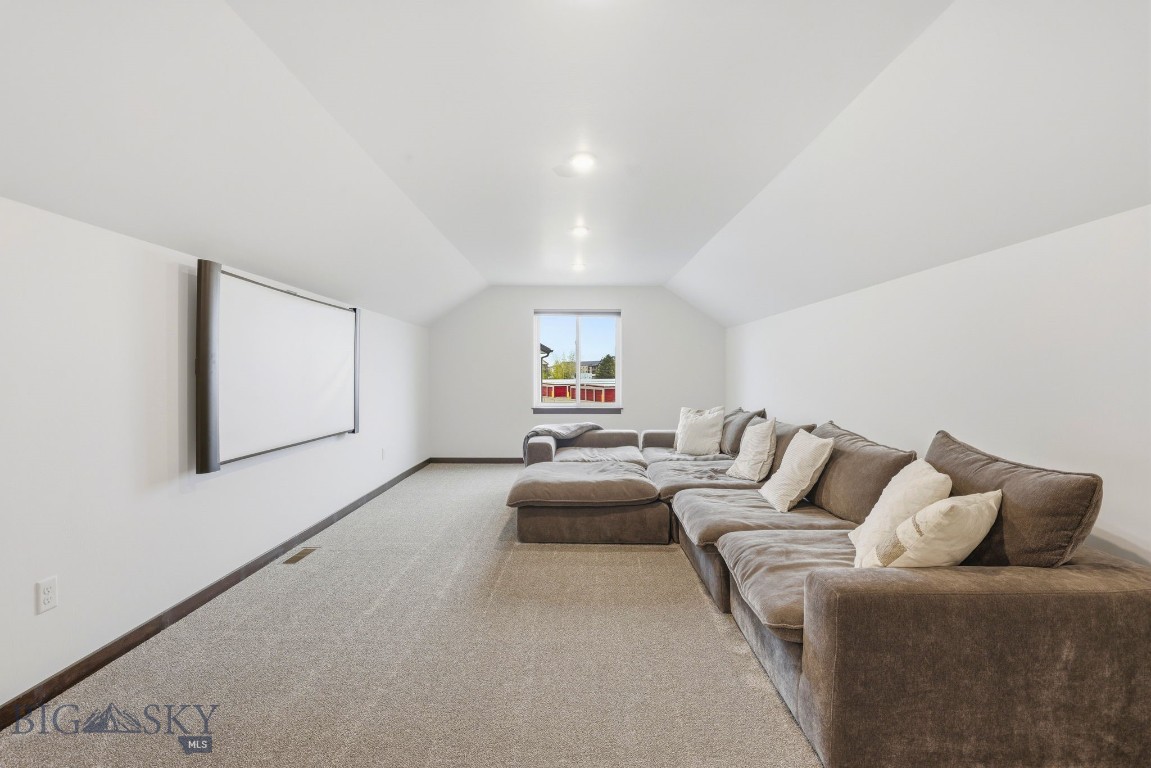 Cloverleaf Meadows - Residential