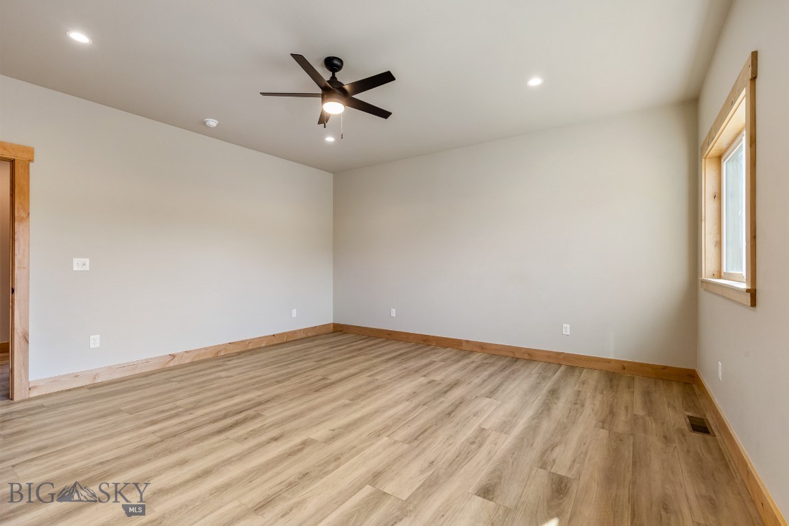 Pivot Point - Residential