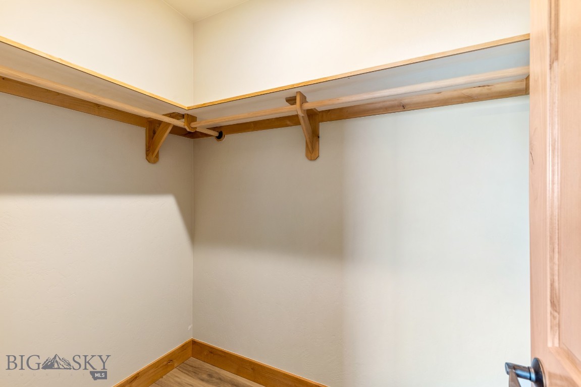 Pivot Point - Residential