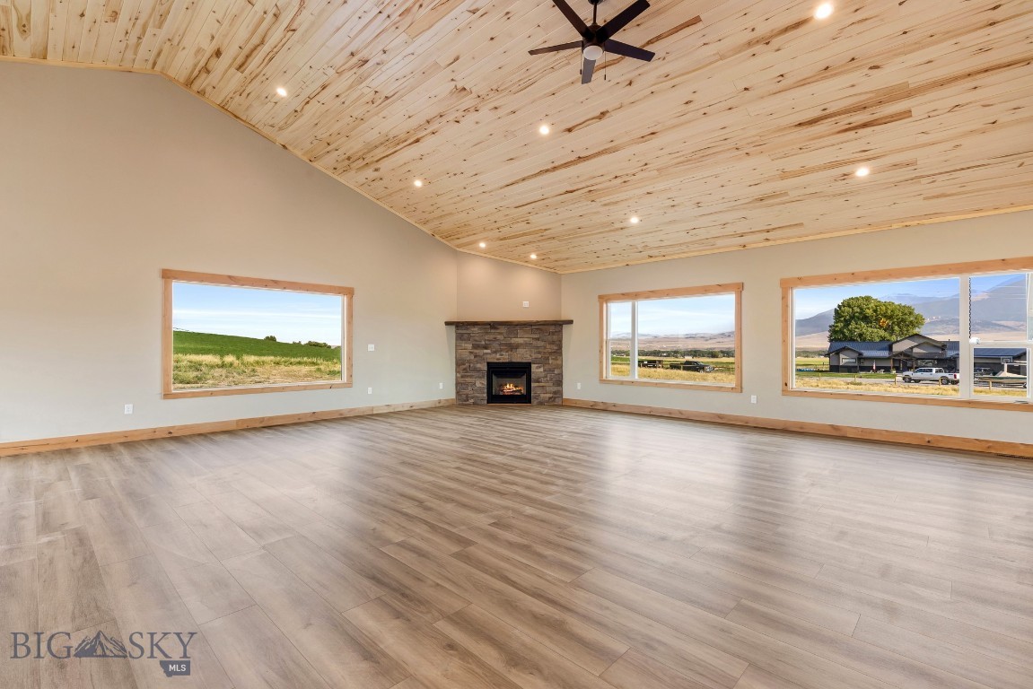 Pivot Point - Residential