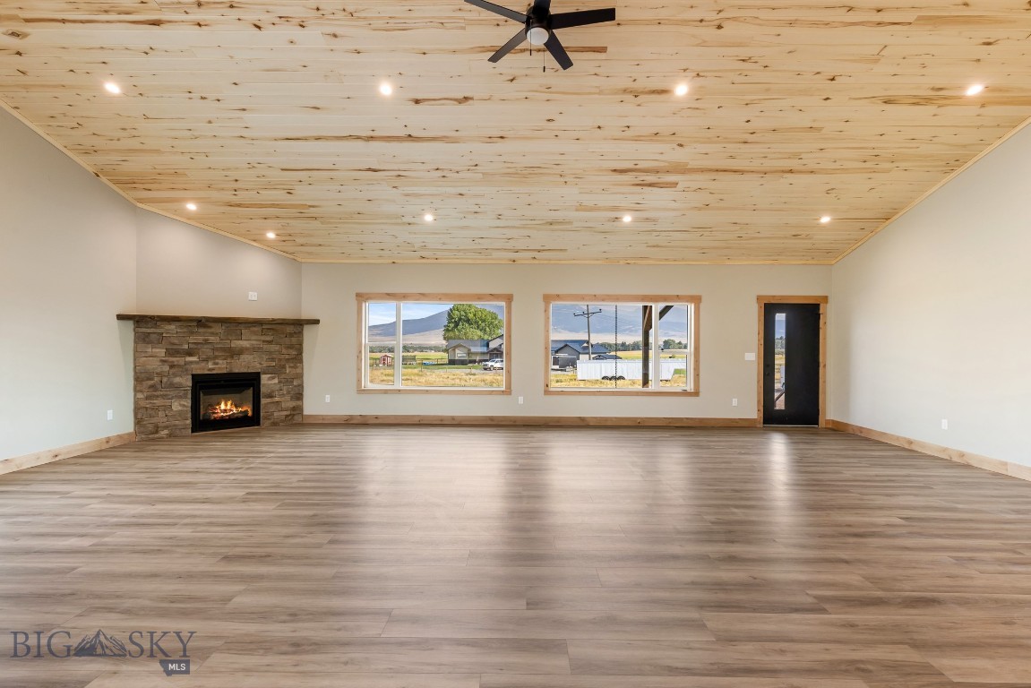Pivot Point - Residential