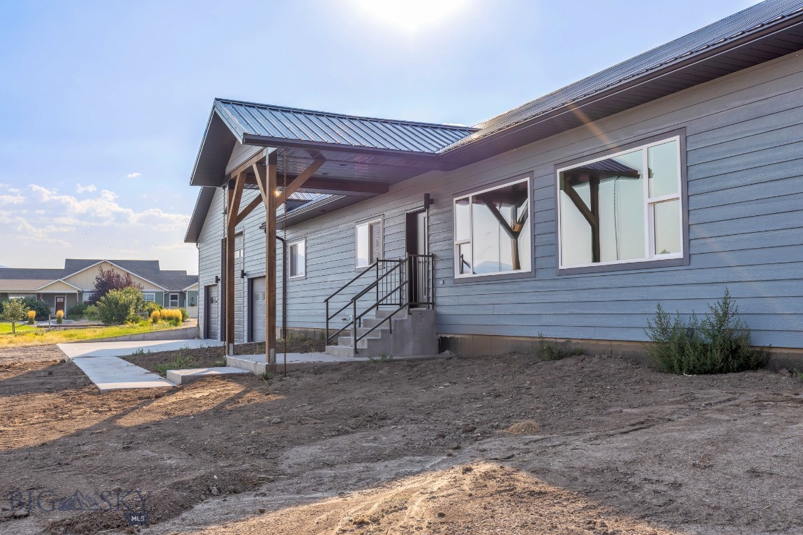 Pivot Point - Residential