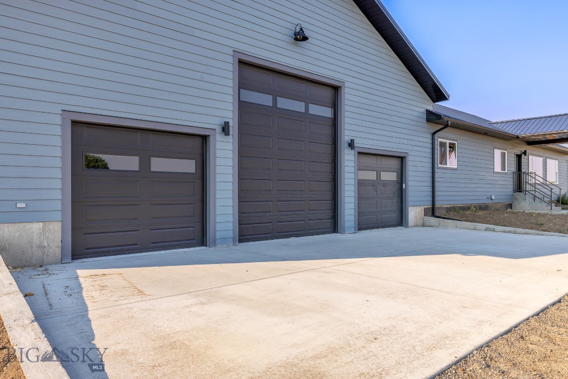 Pivot Point - Residential