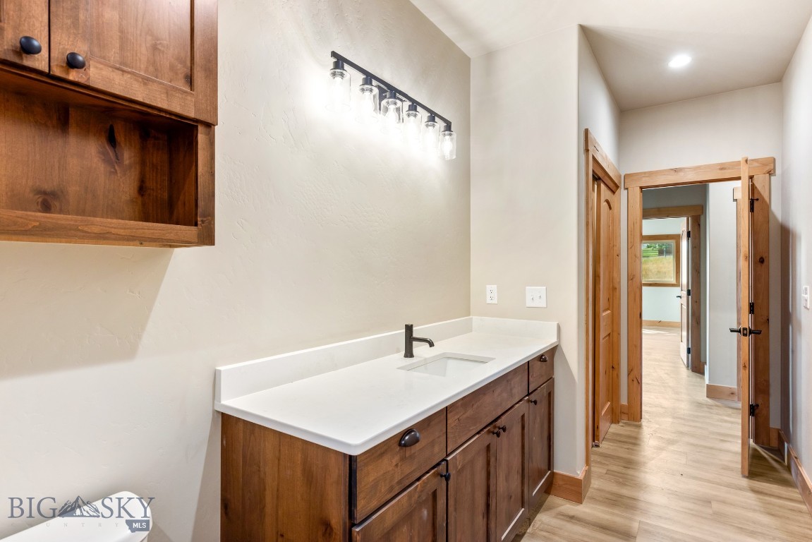 Pivot Point - Residential
