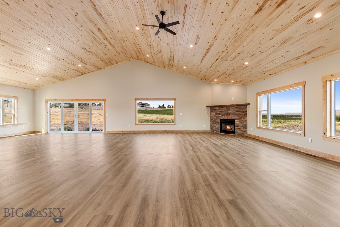 Pivot Point - Residential