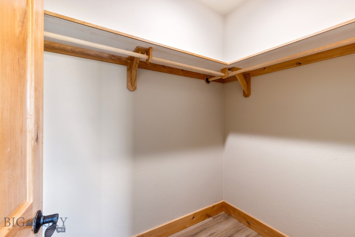Pivot Point - Residential